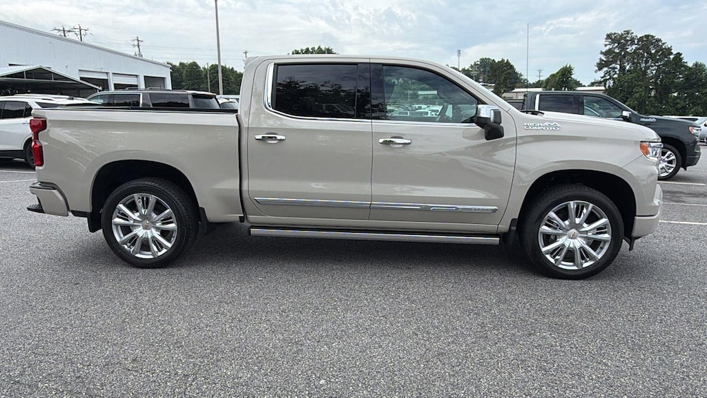 New 2026 Chevrolet Silverado 1500 High Country Truck