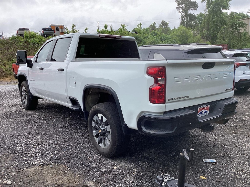 Used 2024 Chevrolet Silverado 2500 HD Custom Truck Crew Cab