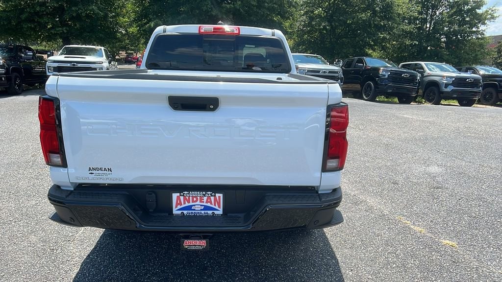 2025 Chevrolet Colorado Z71 - Photo 6