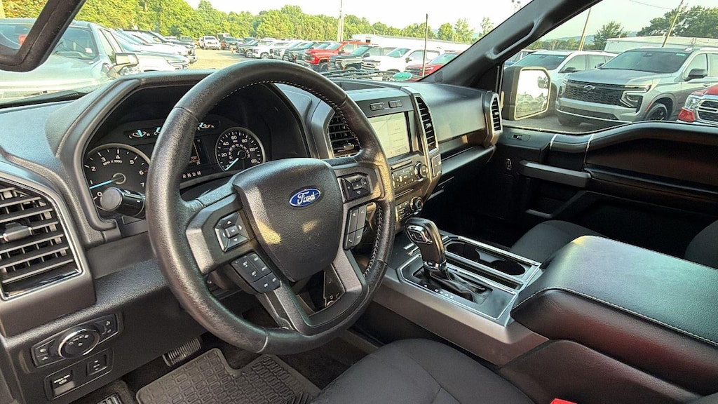 Used 2018 Ford F-150 XLT Truck SuperCrew Cab