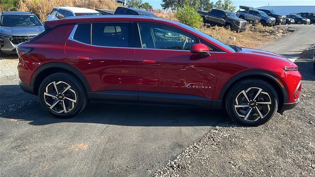 New 2026 Chevrolet Equinox EV LT SUV