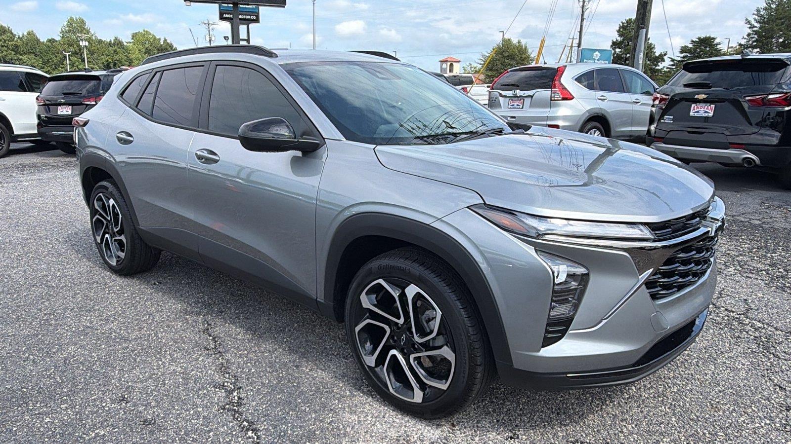 2026 Chevrolet Trax RS - Photo 6
