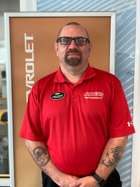 Staff member CHRIS HAMNER from ID_6ea70b1ff8ca