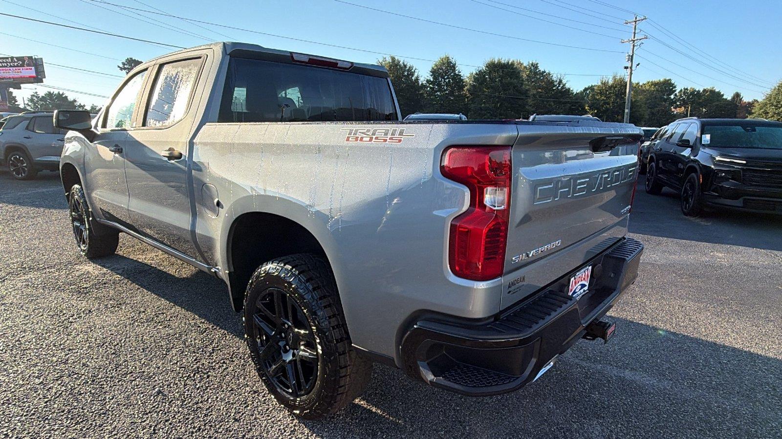 2026 Chevrolet Silverado 1500 Custom Trail Boss - Photo 10