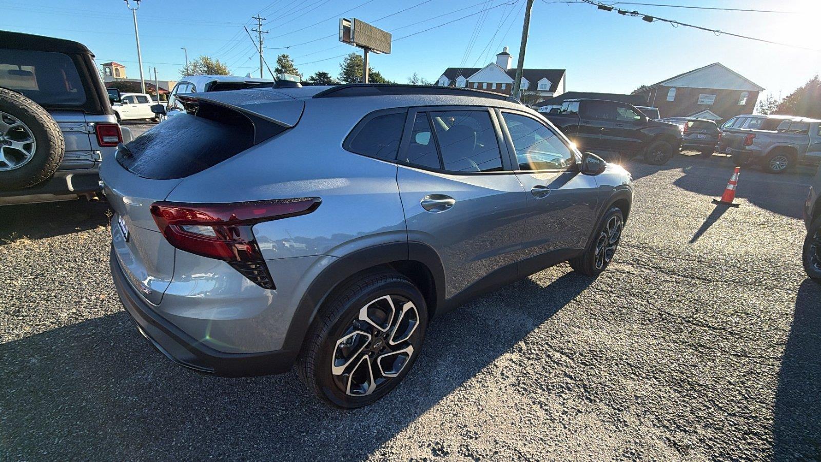 2026 Chevrolet Trax RS - Photo 9
