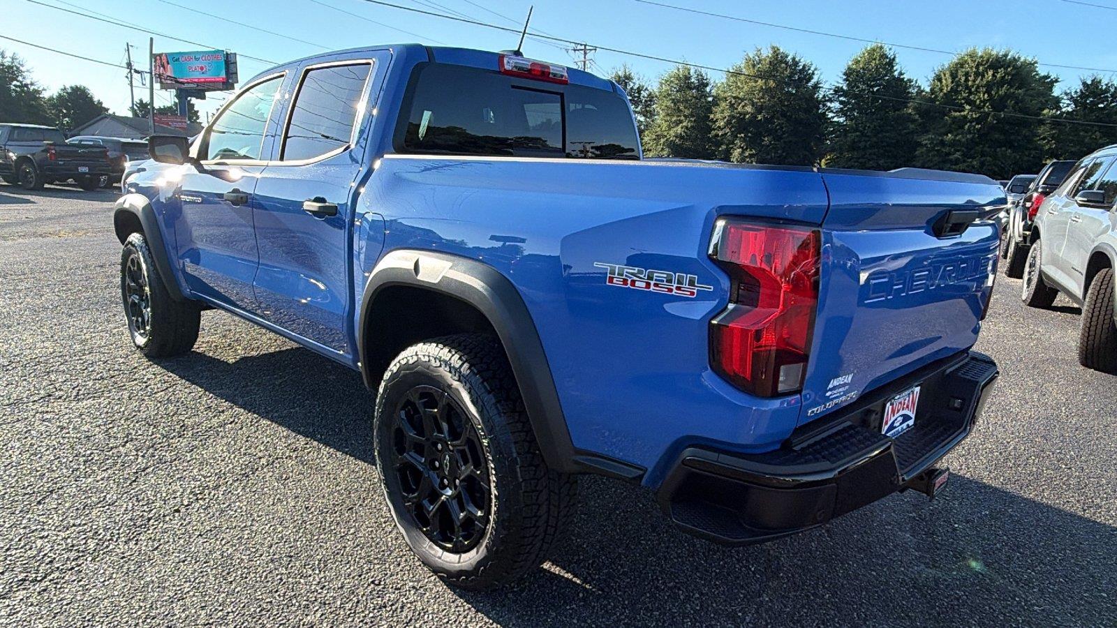 2026 Chevrolet Colorado Trail Boss - Photo 10