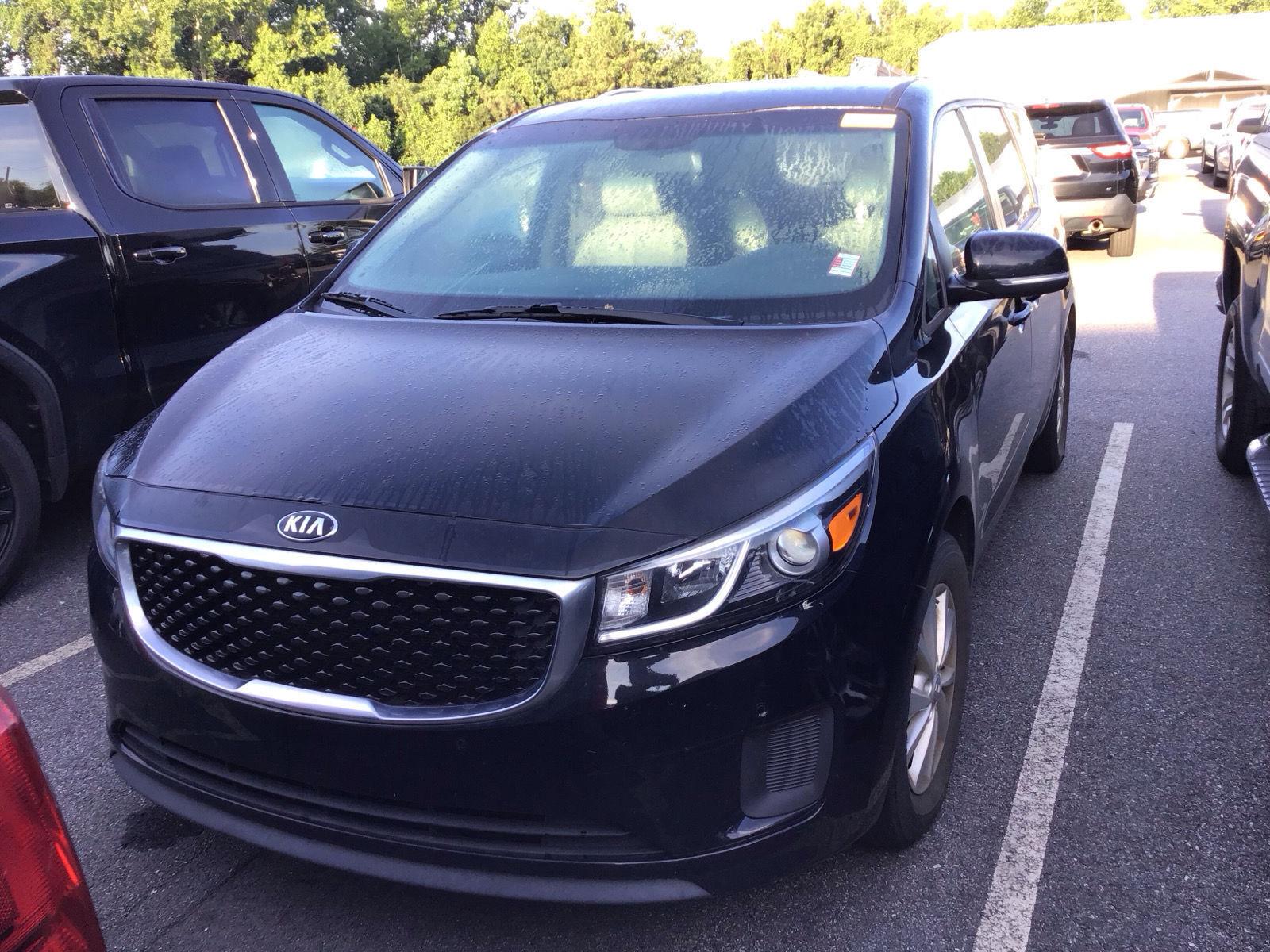 Used 2017 Kia Sedona LX with VIN KNDMB5C16H6326116 for sale in Cumming, GA