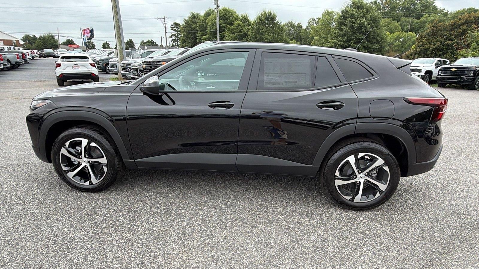 2026 Chevrolet Trax RS - Photo 8