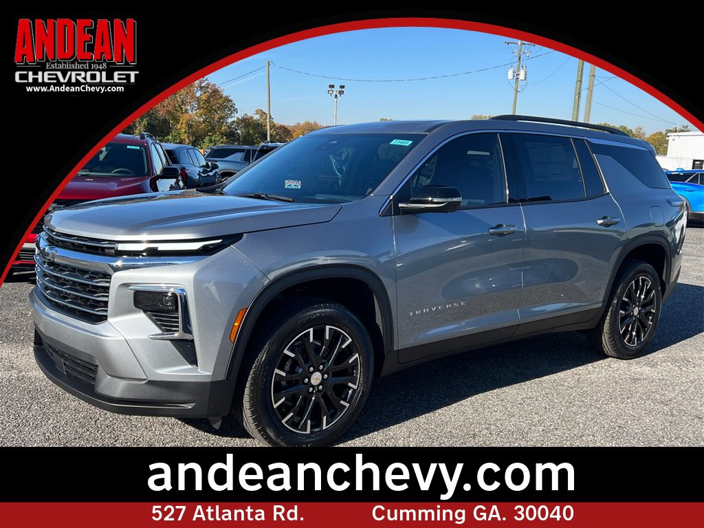 2026 Chevrolet Traverse LT's photo