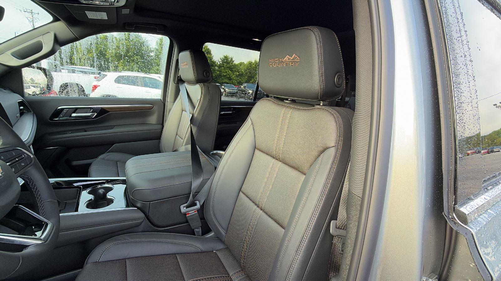 2026 Chevrolet Tahoe High Country - Photo 6