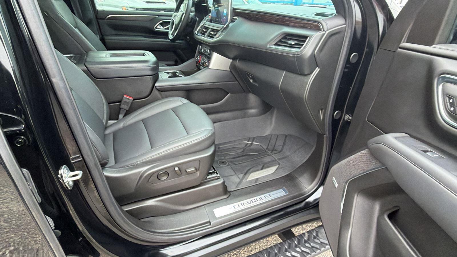 2024 Chevrolet Suburban Z71 - Photo 17