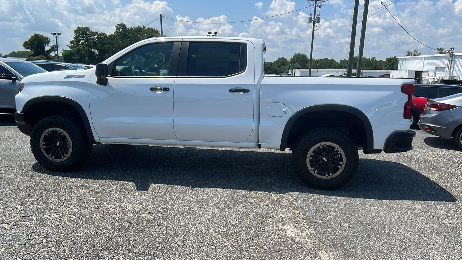 2025 Chevrolet Silverado 1500 ZR2 - Photo 8