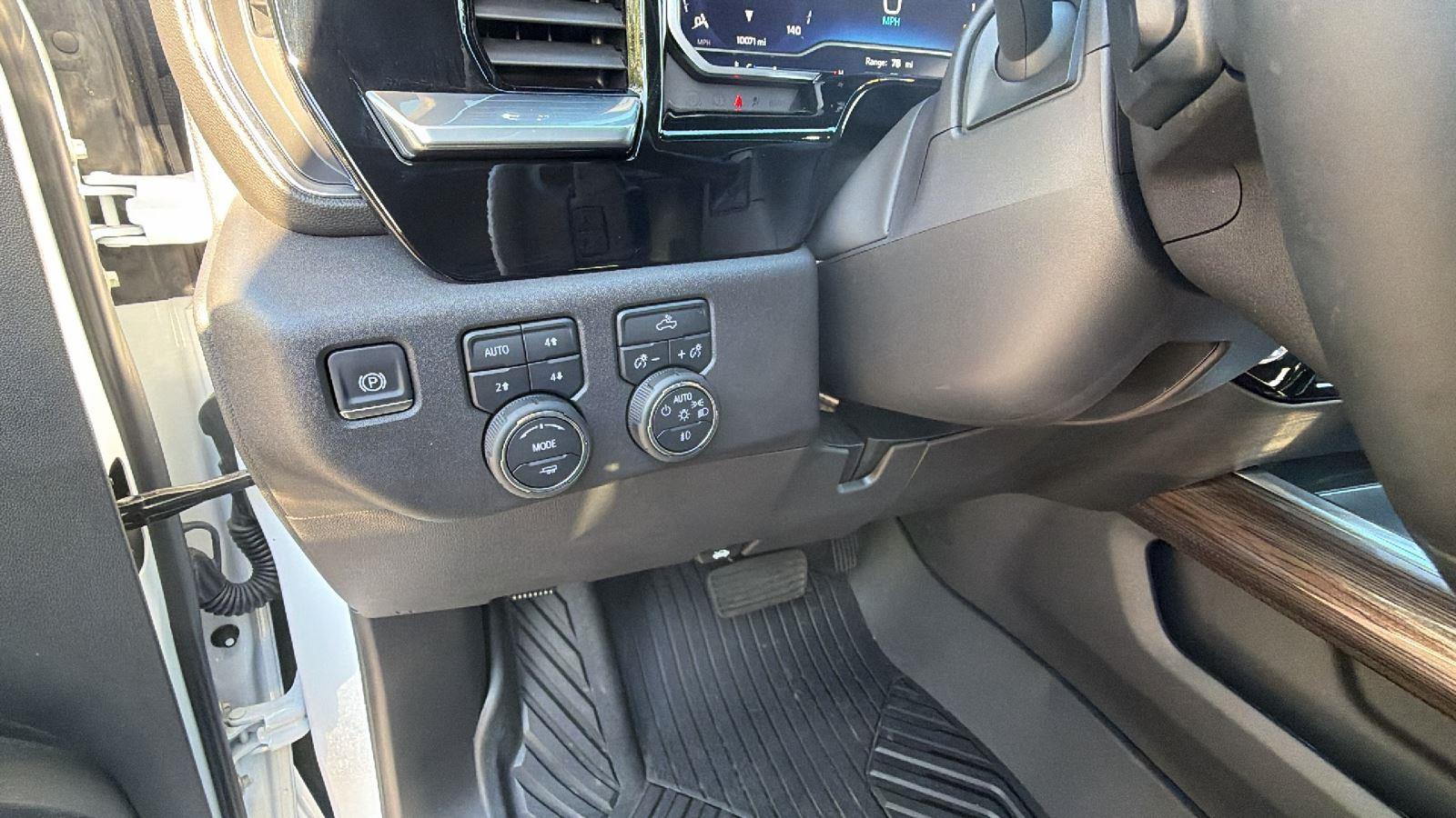 2025 Chevrolet Silverado 1500 LT Trail Boss - Photo 22