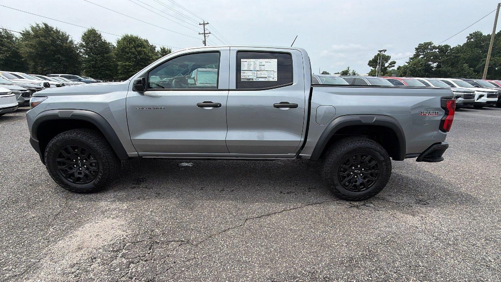 2026 Chevrolet Colorado Trail Boss - Photo 11