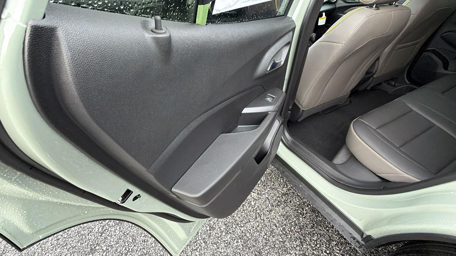 2026 Chevrolet Trax Activ - Photo 18