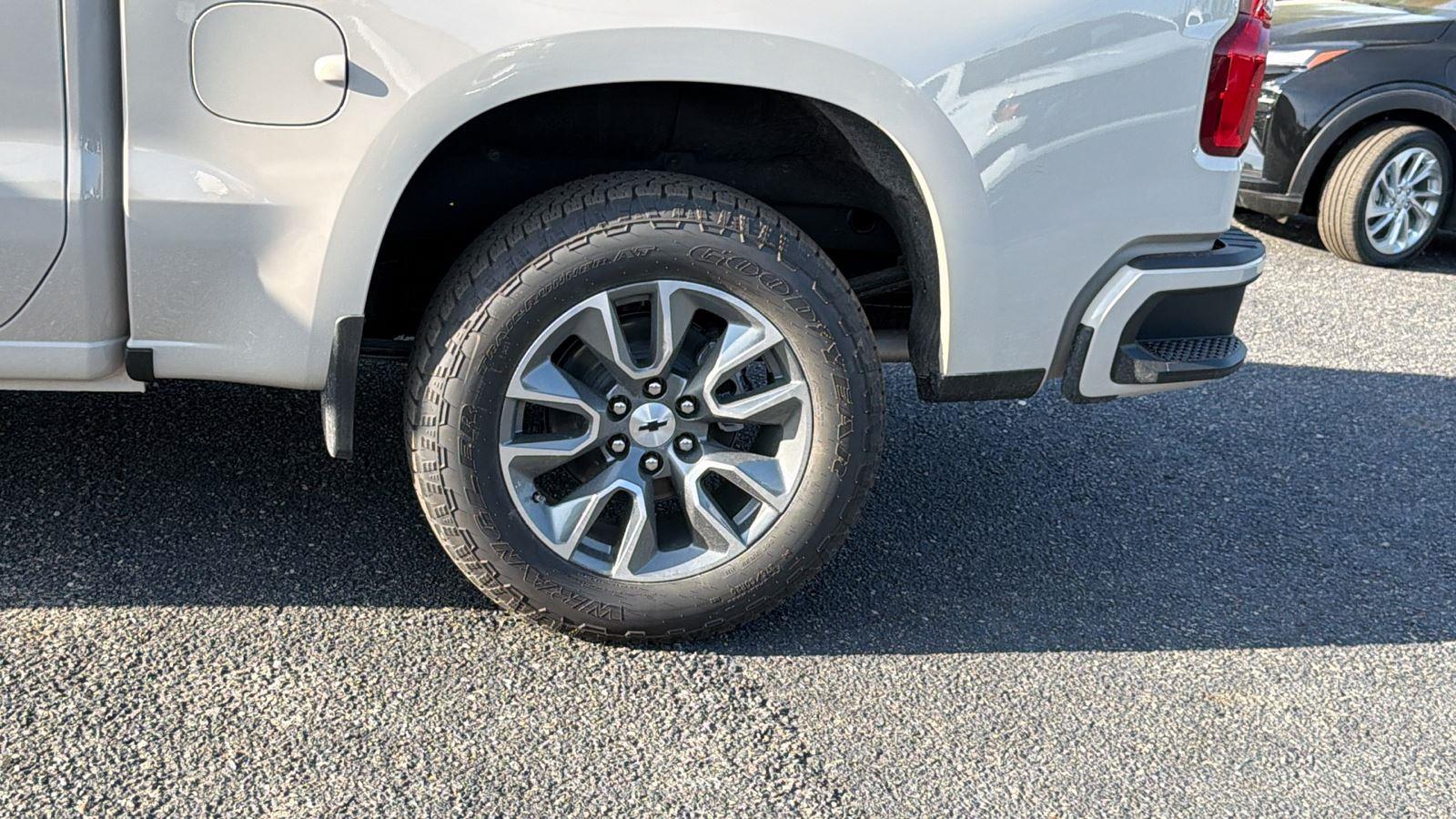 2026 Chevrolet Silverado 1500 RST - Photo 9