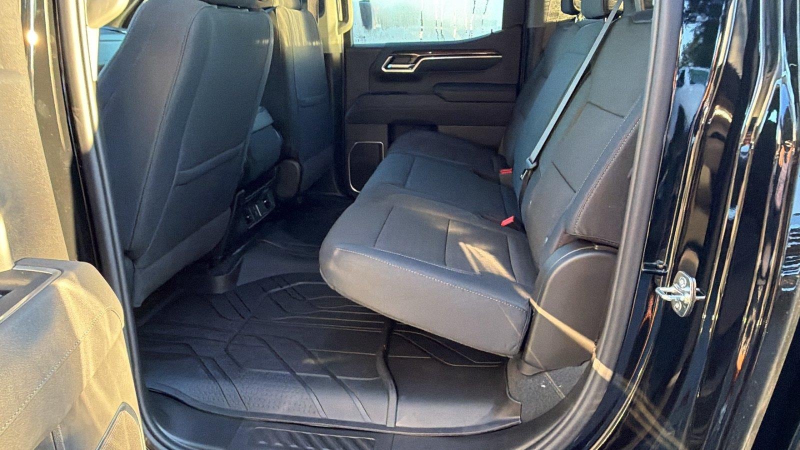 2026 Chevrolet Silverado 1500 RST - Photo 17