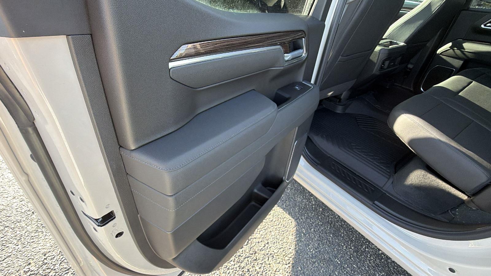 2026 Chevrolet Silverado 1500 RST - Photo 15