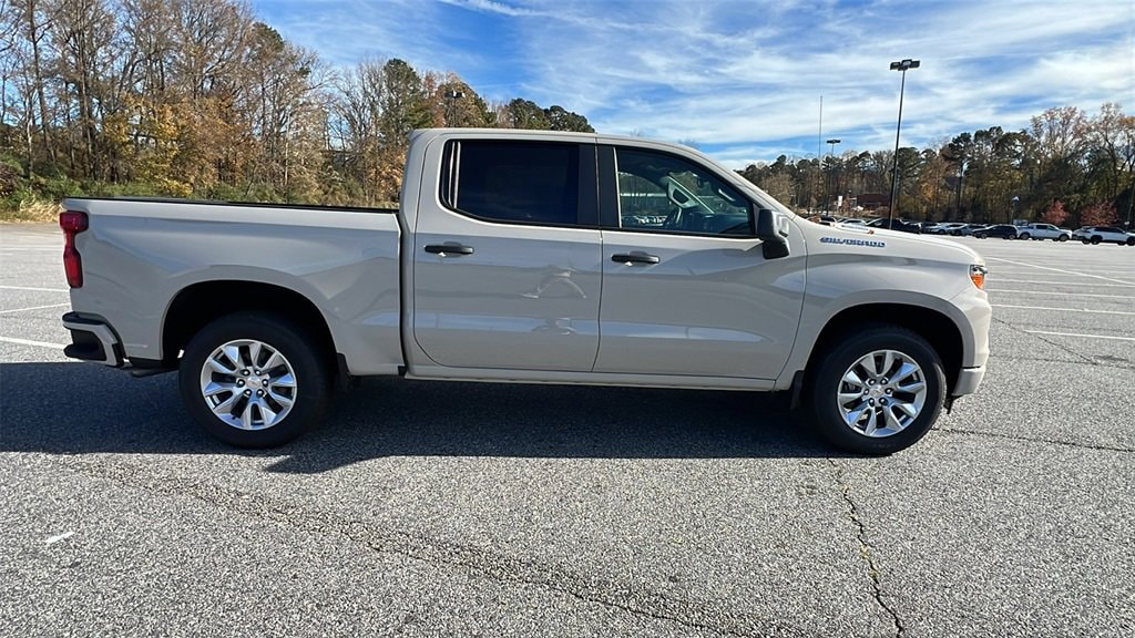 New 2026 Chevrolet Silverado 1500 Custom Truck