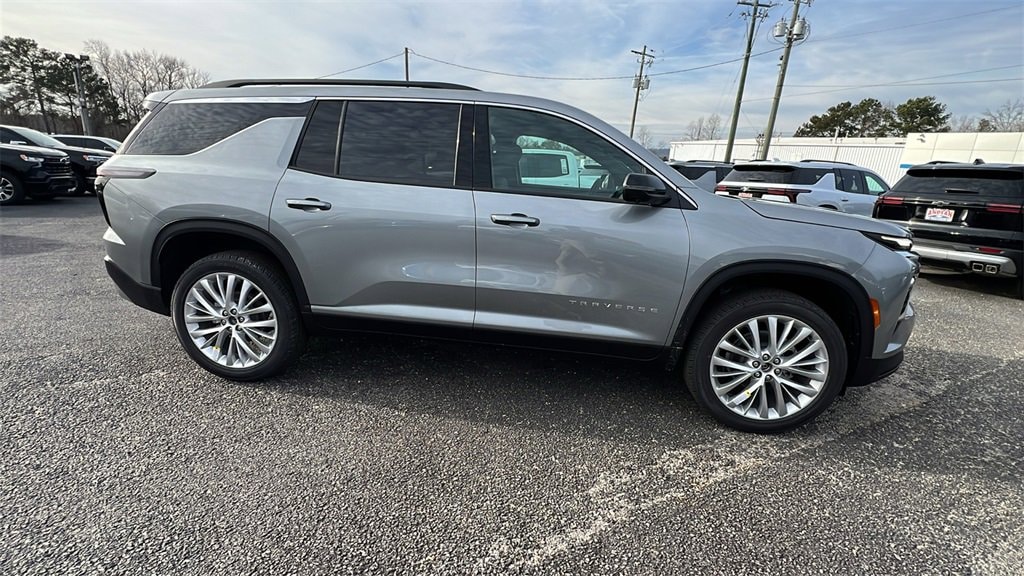 New 2026 Chevrolet Traverse LT SUV