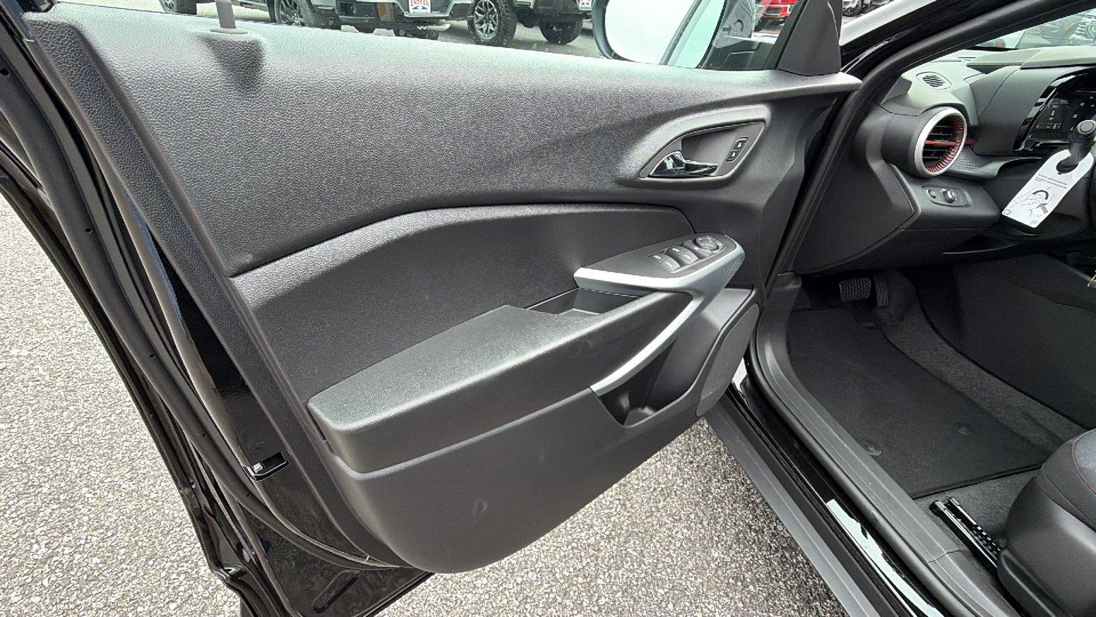 2026 Chevrolet Trax RS - Photo 11