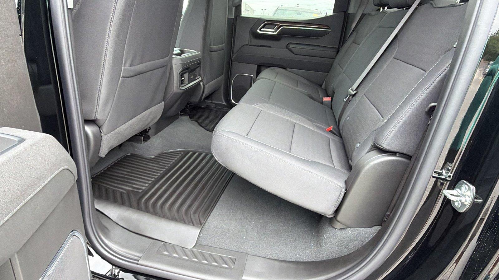 2026 Chevrolet Silverado 1500 RST - Photo 18