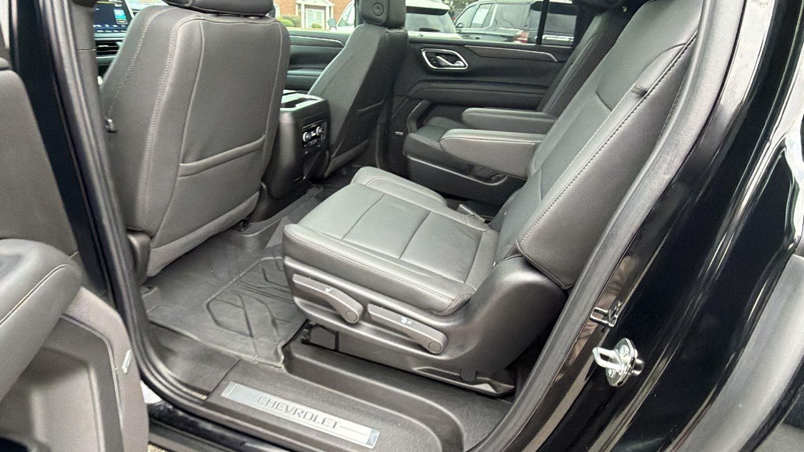 2024 Chevrolet Suburban Z71 - Photo 22