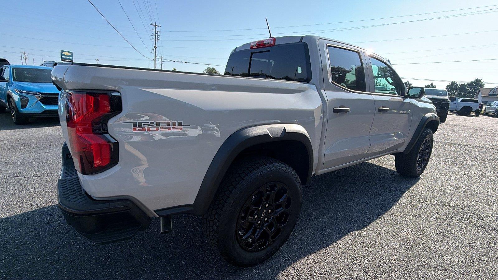 2026 Chevrolet Colorado Trail Boss - Photo 8