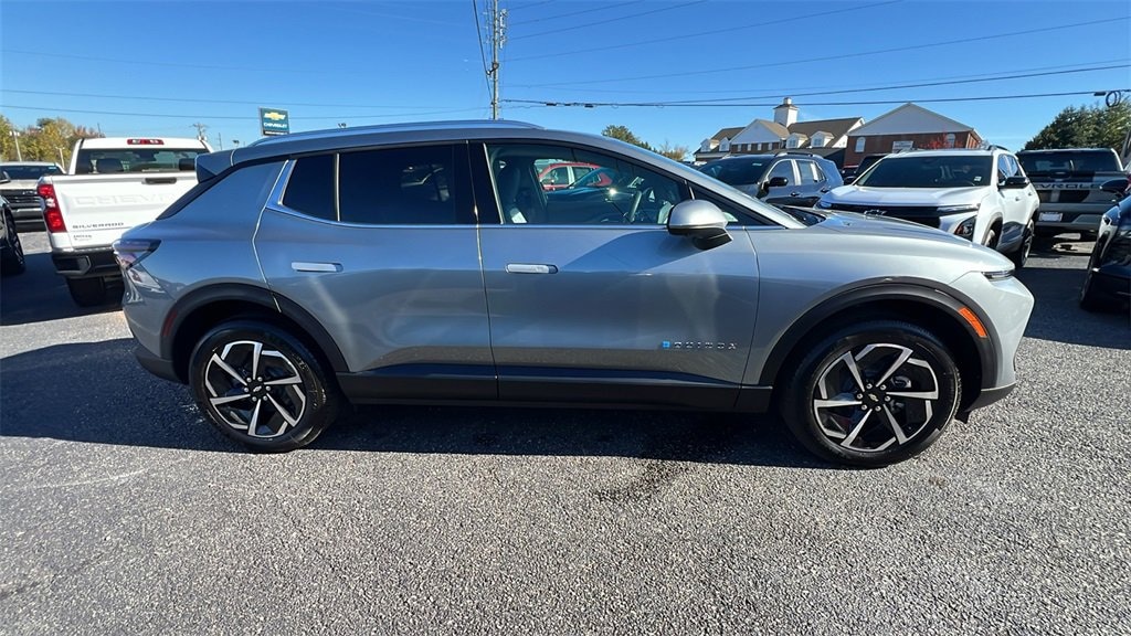 New 2026 Chevrolet Equinox EV LT SUV