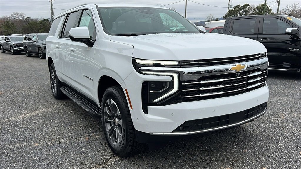 New 2026 Chevrolet Suburban LT SUV
