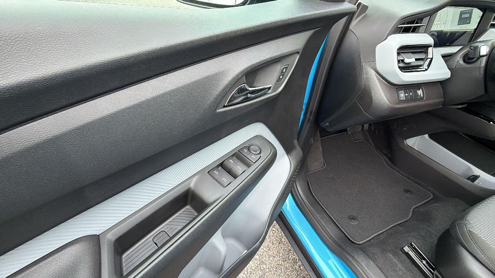 2027 Chevrolet Bolt LT - Photo 12