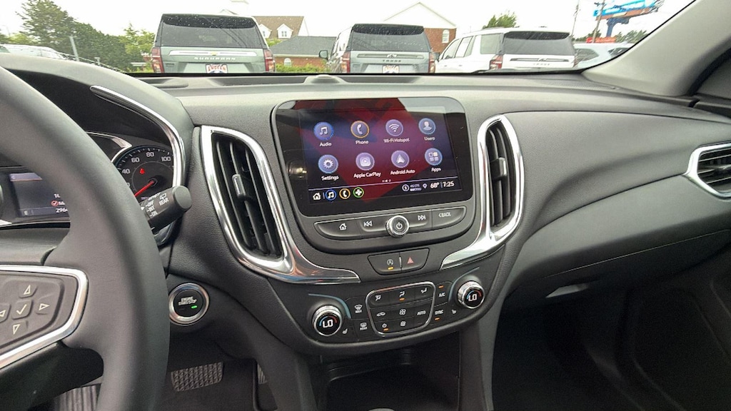 Used 2024 Chevrolet Equinox LT SUV