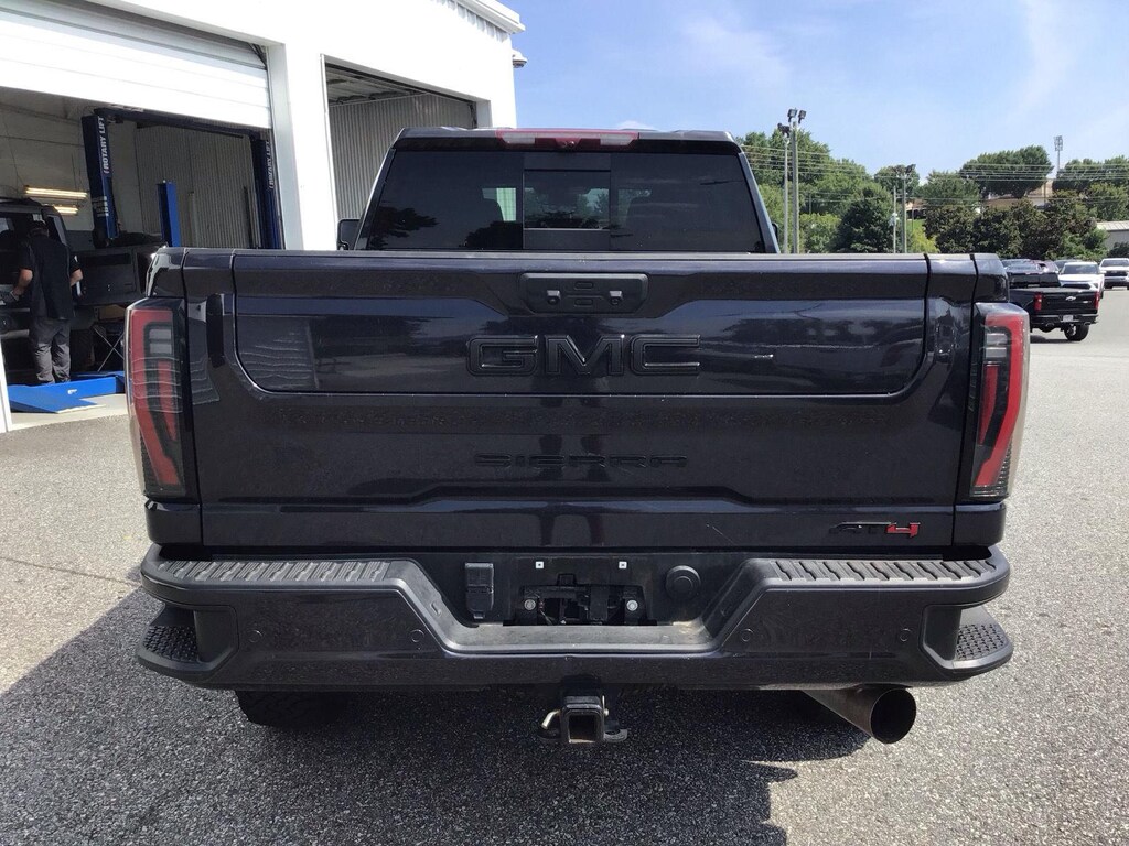 Used 2024 GMC Sierra 2500 HD AT4 Truck Crew Cab
