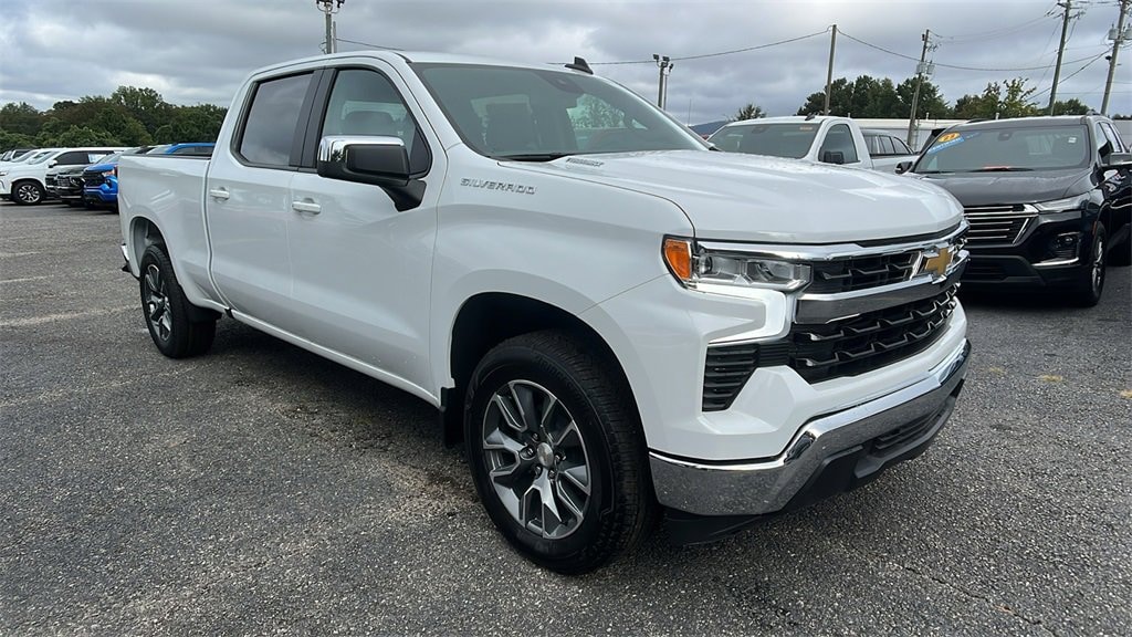 New 2025 Chevrolet Silverado 1500 LT Truck