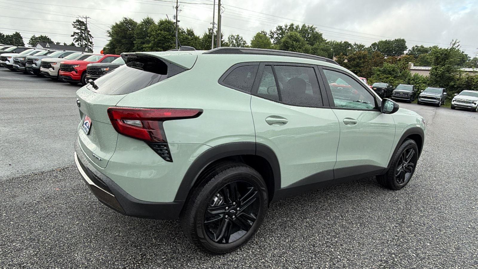 2026 Chevrolet Trax Activ - Photo 8