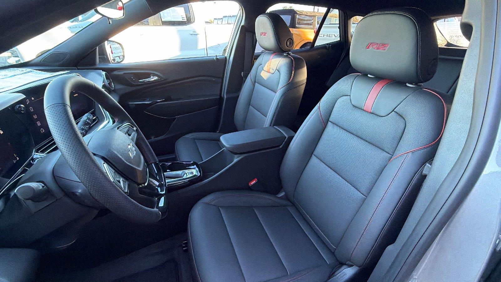 2026 Chevrolet Trax RS - Photo 18