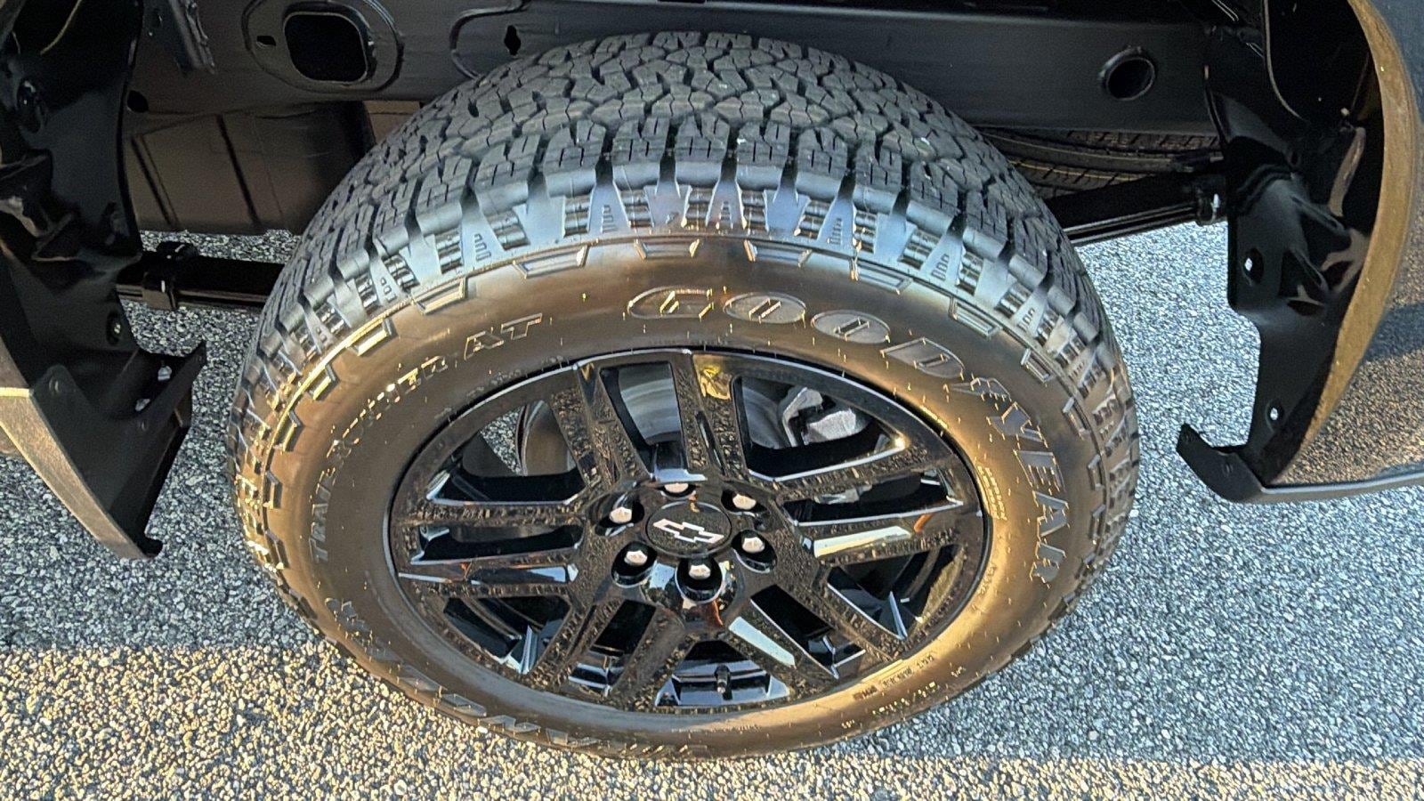 2026 Chevrolet Silverado 1500 RST - Photo 12
