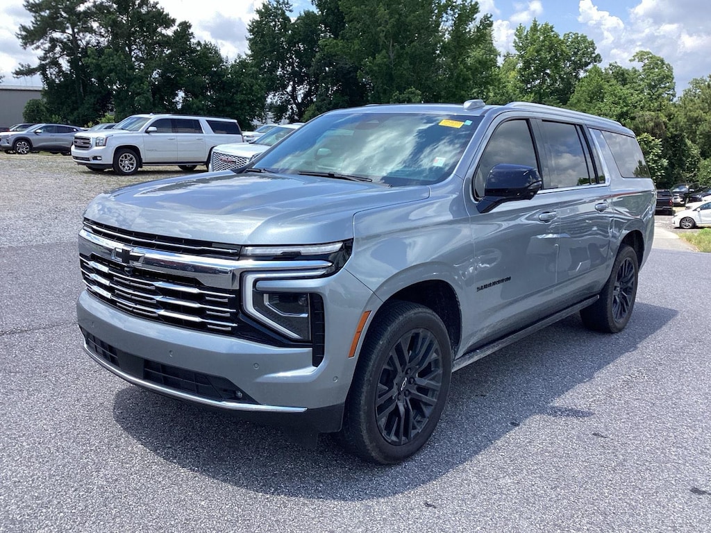 Used 2025 Chevrolet Suburban Premier SUV