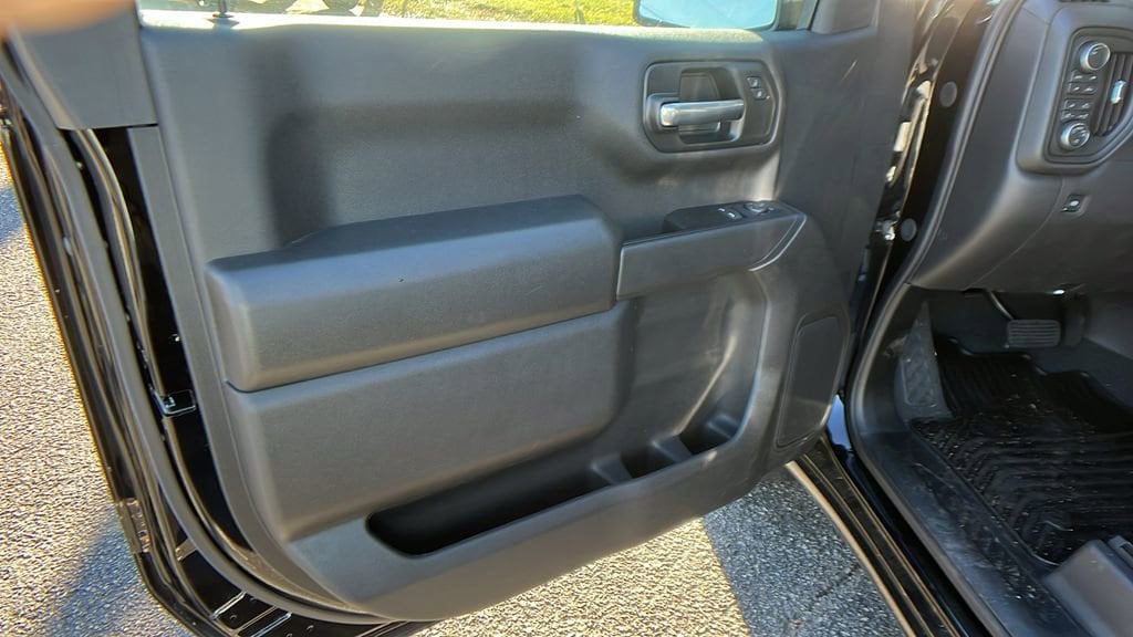 2025 Chevrolet Silverado 1500 Work Truck - Photo 11