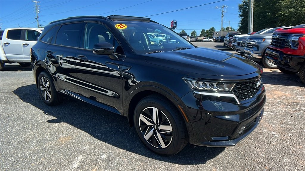 Used 2023 Kia Sorento EX SUV