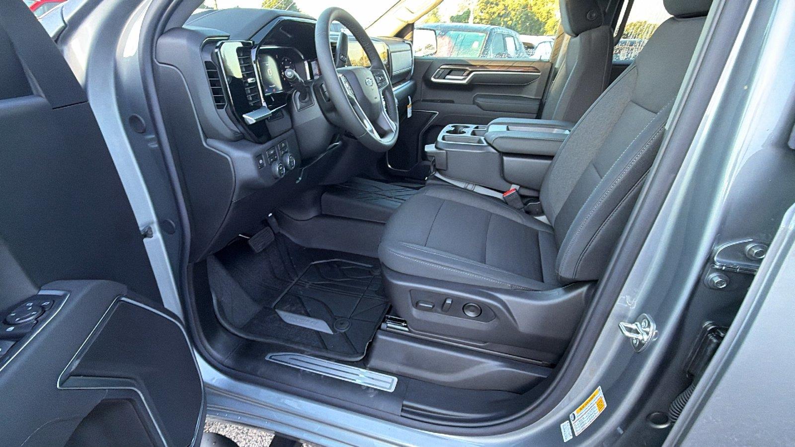 2026 Chevrolet Silverado 1500 RST - Photo 15