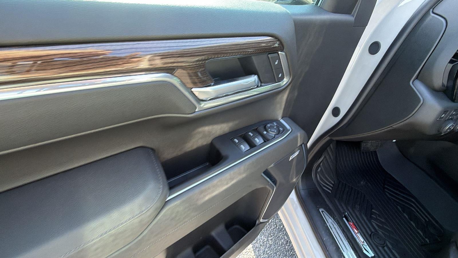 2026 Chevrolet Silverado 1500 RST - Photo 12