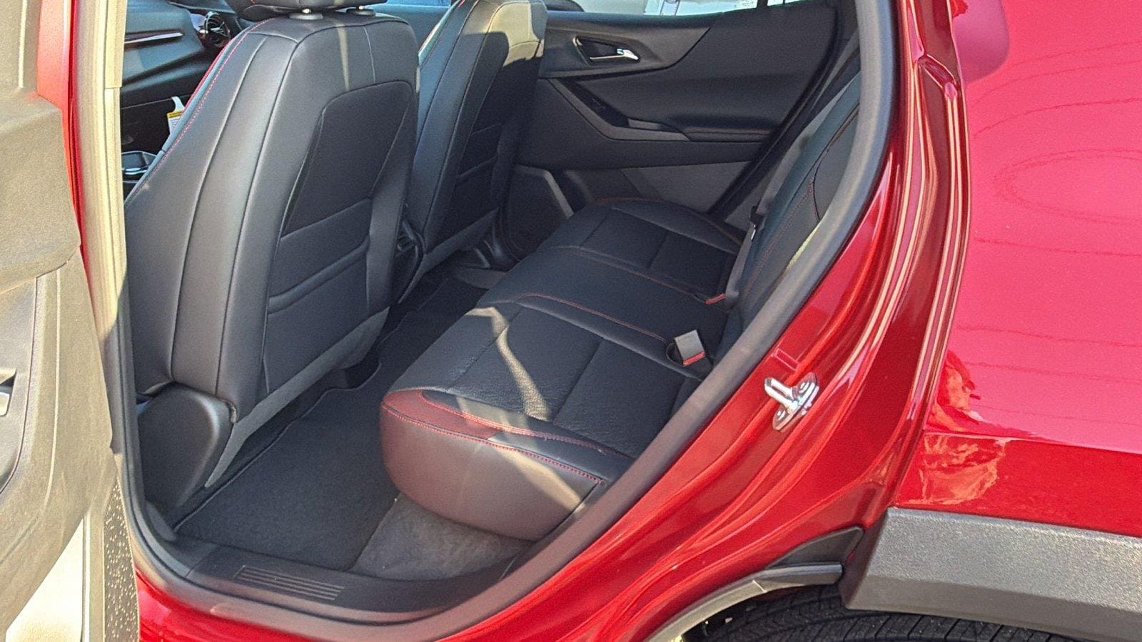 2027 Chevrolet Equinox RS - Photo 19