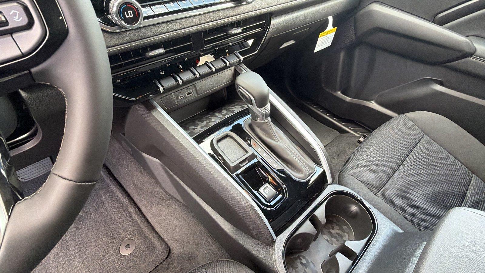 2026 Chevrolet Colorado LT - Photo 24