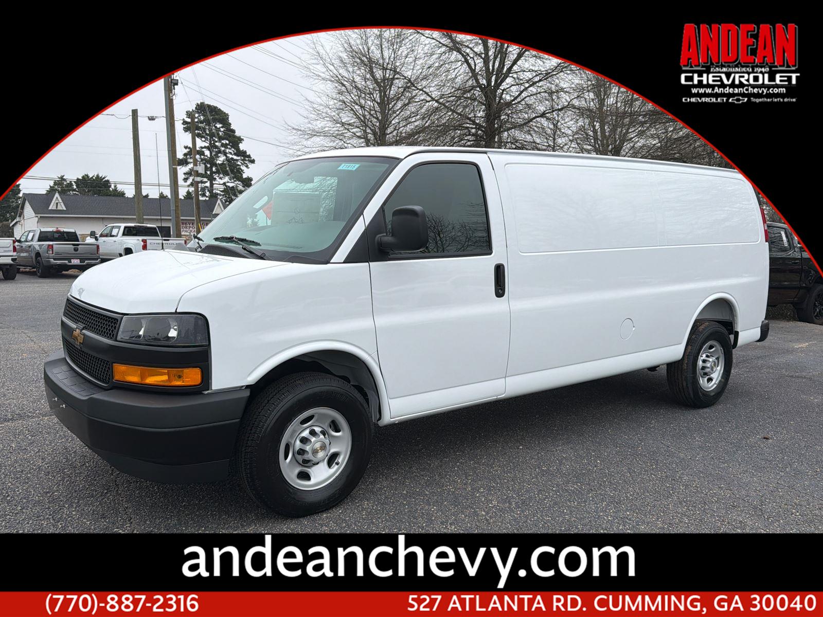 2026 Chevrolet Express 2500 Extended Work Van HD's photo