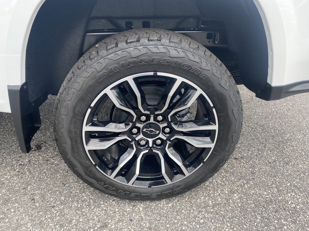 2025 Chevrolet Colorado Z71 - Photo 27