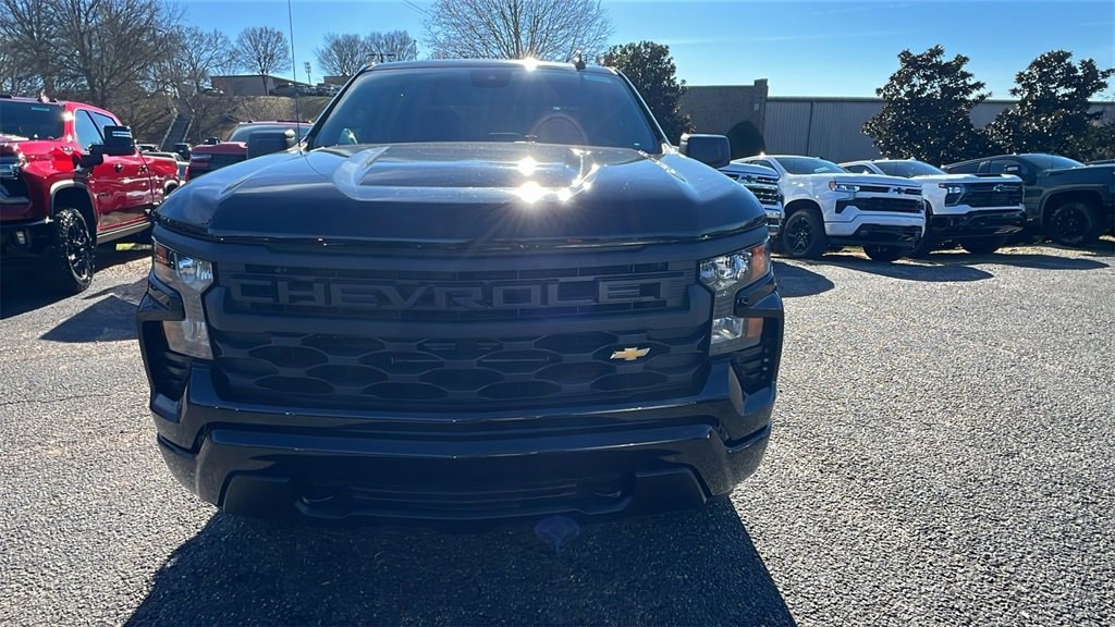 New 2026 Chevrolet Silverado 1500 Custom Truck