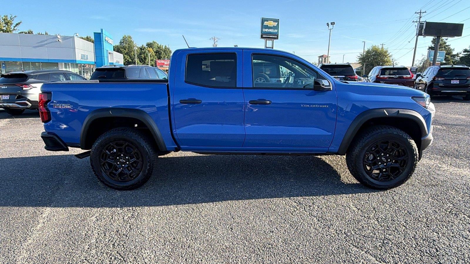 2026 Chevrolet Colorado Trail Boss - Photo 7