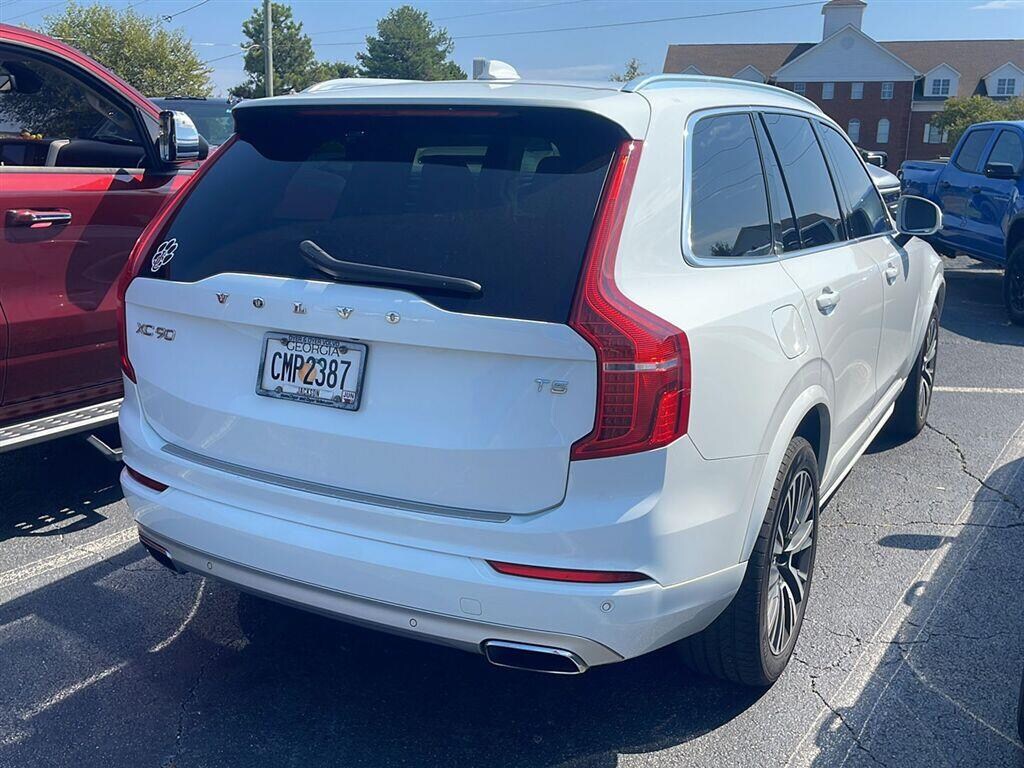 Used 2020 Volvo XC90 T5 Momentum 7 Passenger SUV