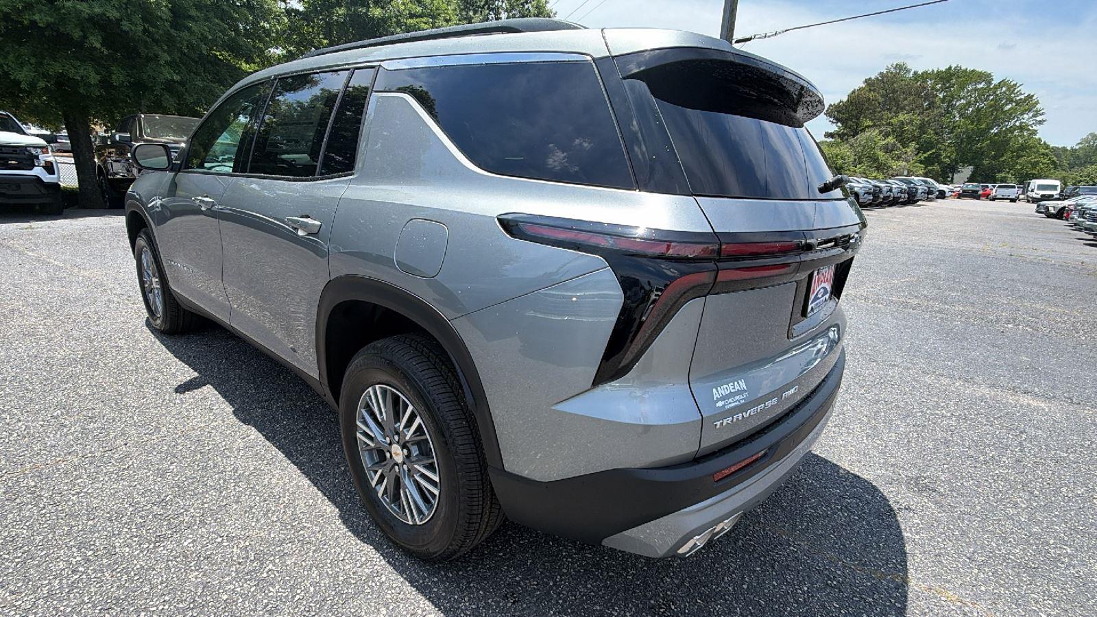 2026 Chevrolet Traverse LT - Photo 7